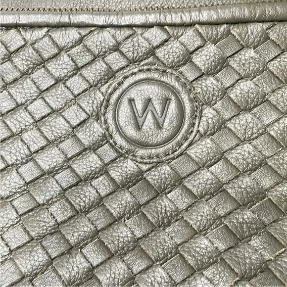 WANDERERS The Murano Crossbody - Picture 5 of 11